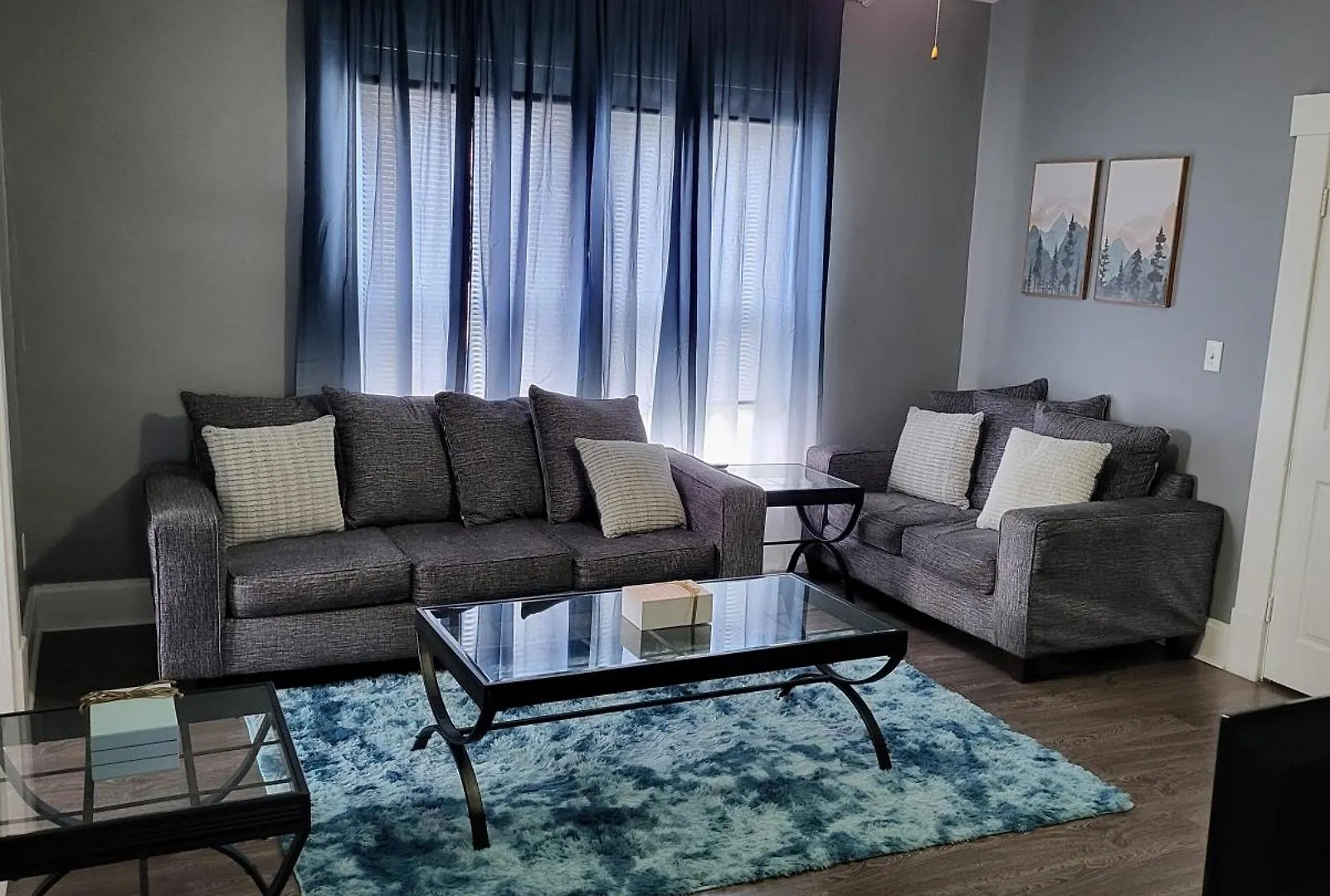 Private King Bedroom, Downtown 哥伦布